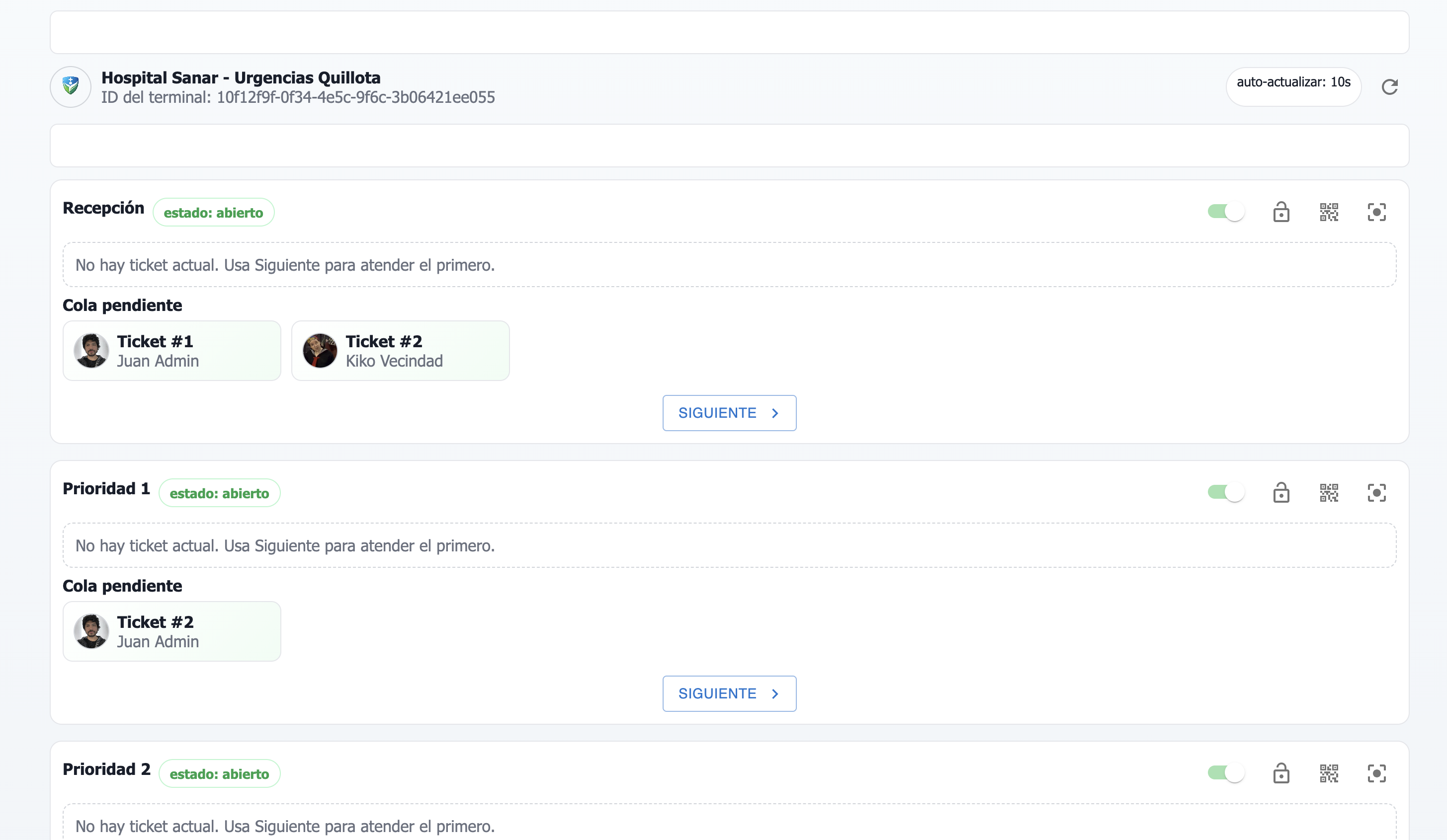 Panel de operación de Kiubee con filas de recepción y prioridades abiertas.